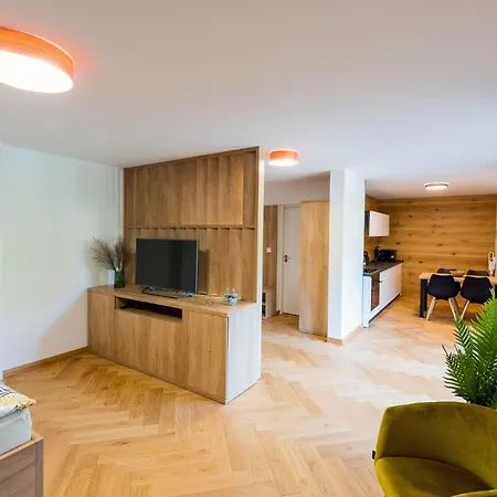 Siesta Apartment *